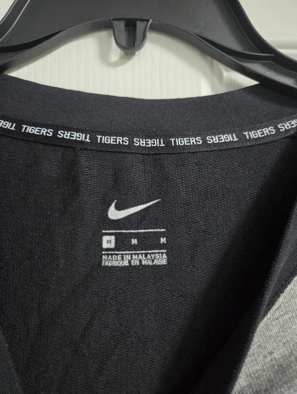 Nike Women's Gray & Black Short-Sleeve Side Zip Dress Size M